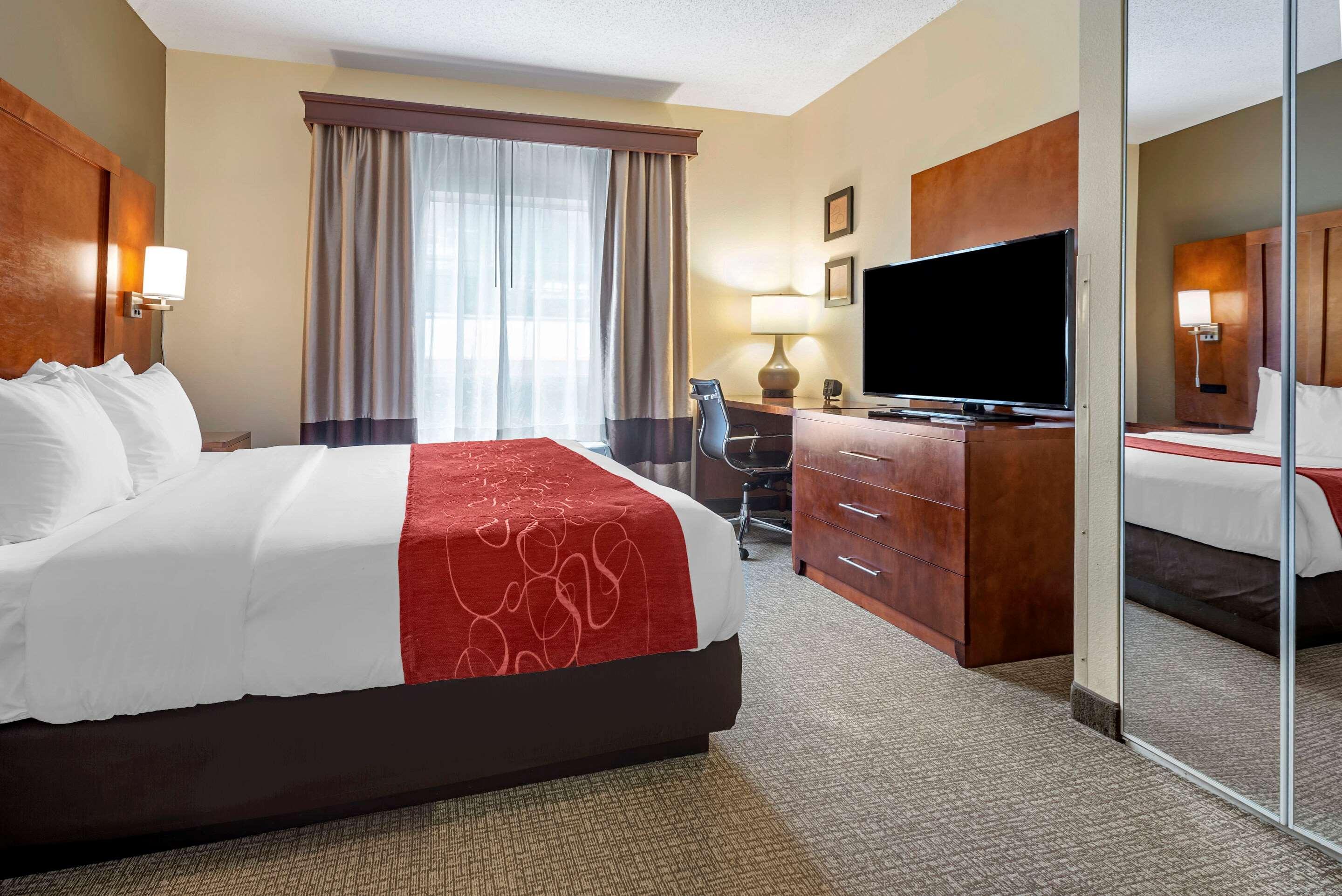 Comfort Suites Newark - Harrison Dış mekan fotoğraf