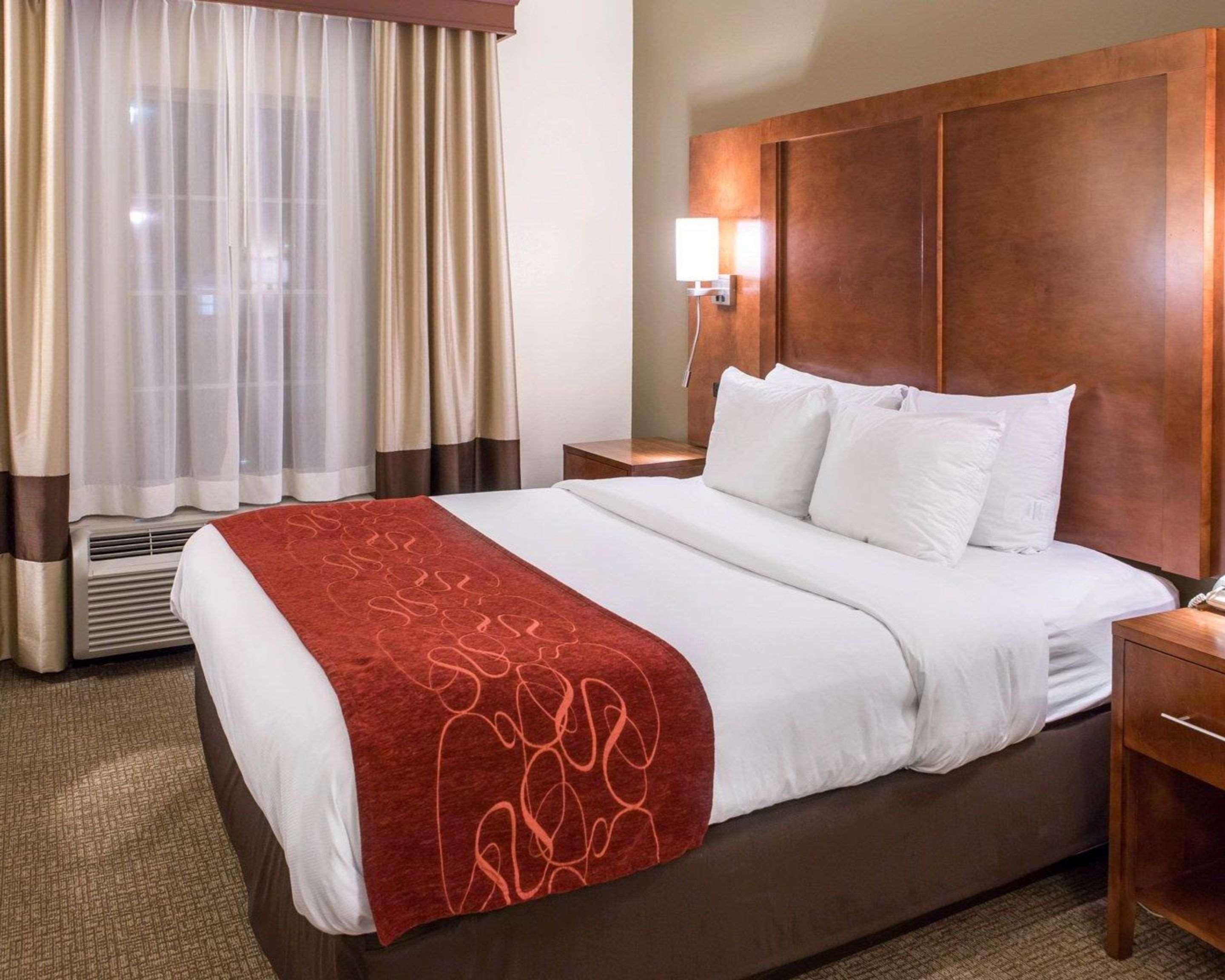Comfort Suites Newark - Harrison Dış mekan fotoğraf