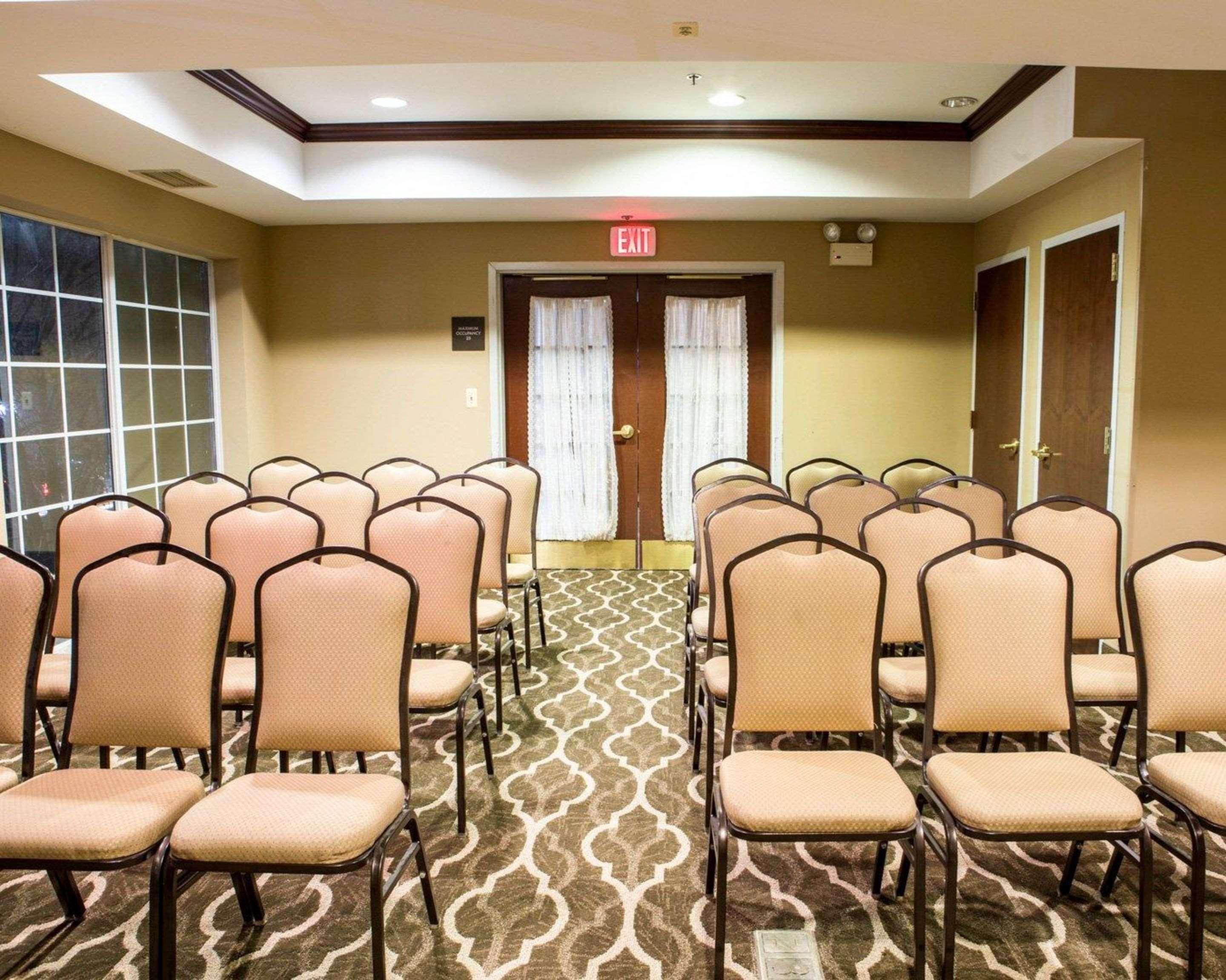 Comfort Suites Newark - Harrison Dış mekan fotoğraf