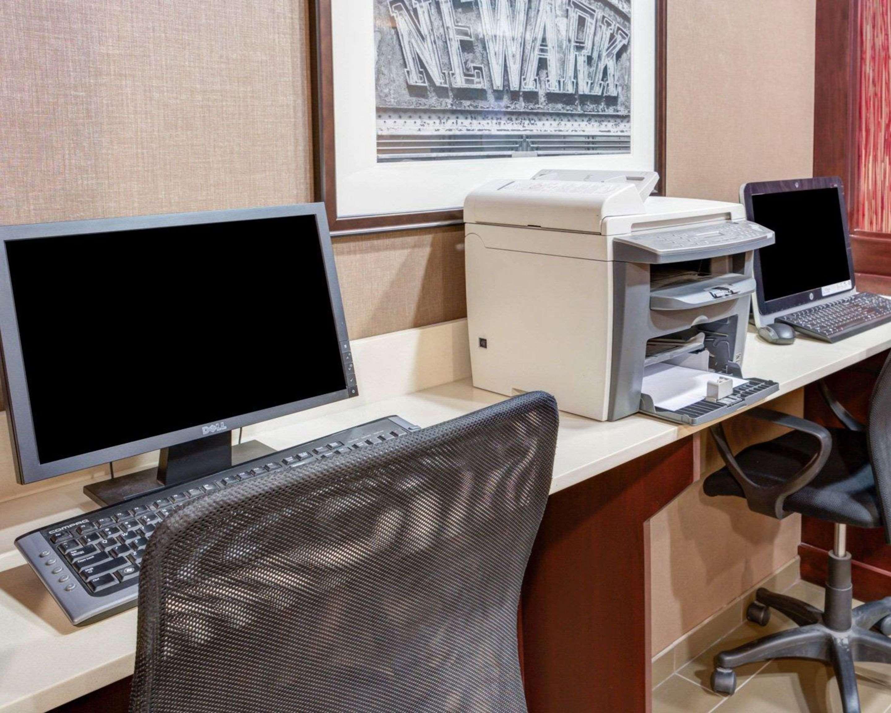 Comfort Suites Newark - Harrison Dış mekan fotoğraf