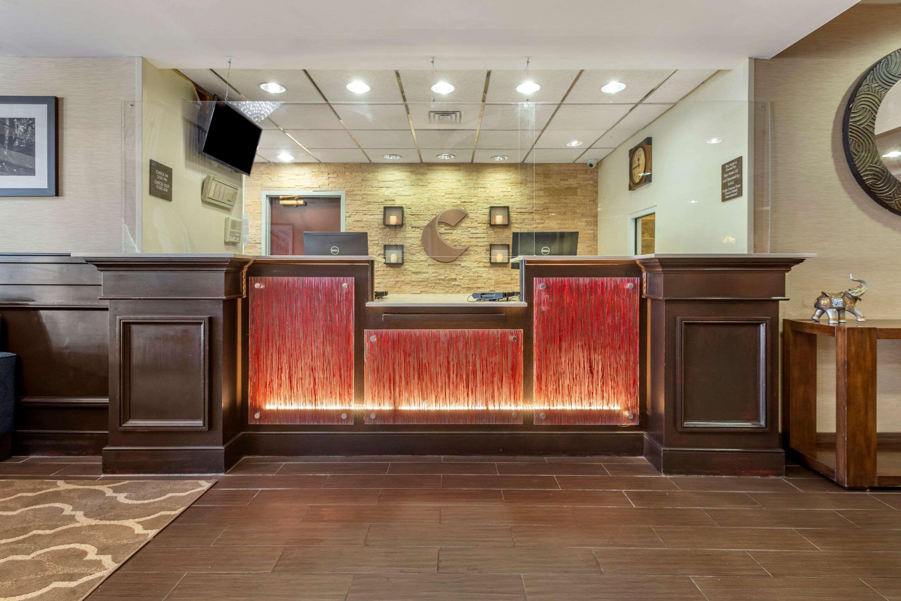 Comfort Suites Newark - Harrison Dış mekan fotoğraf