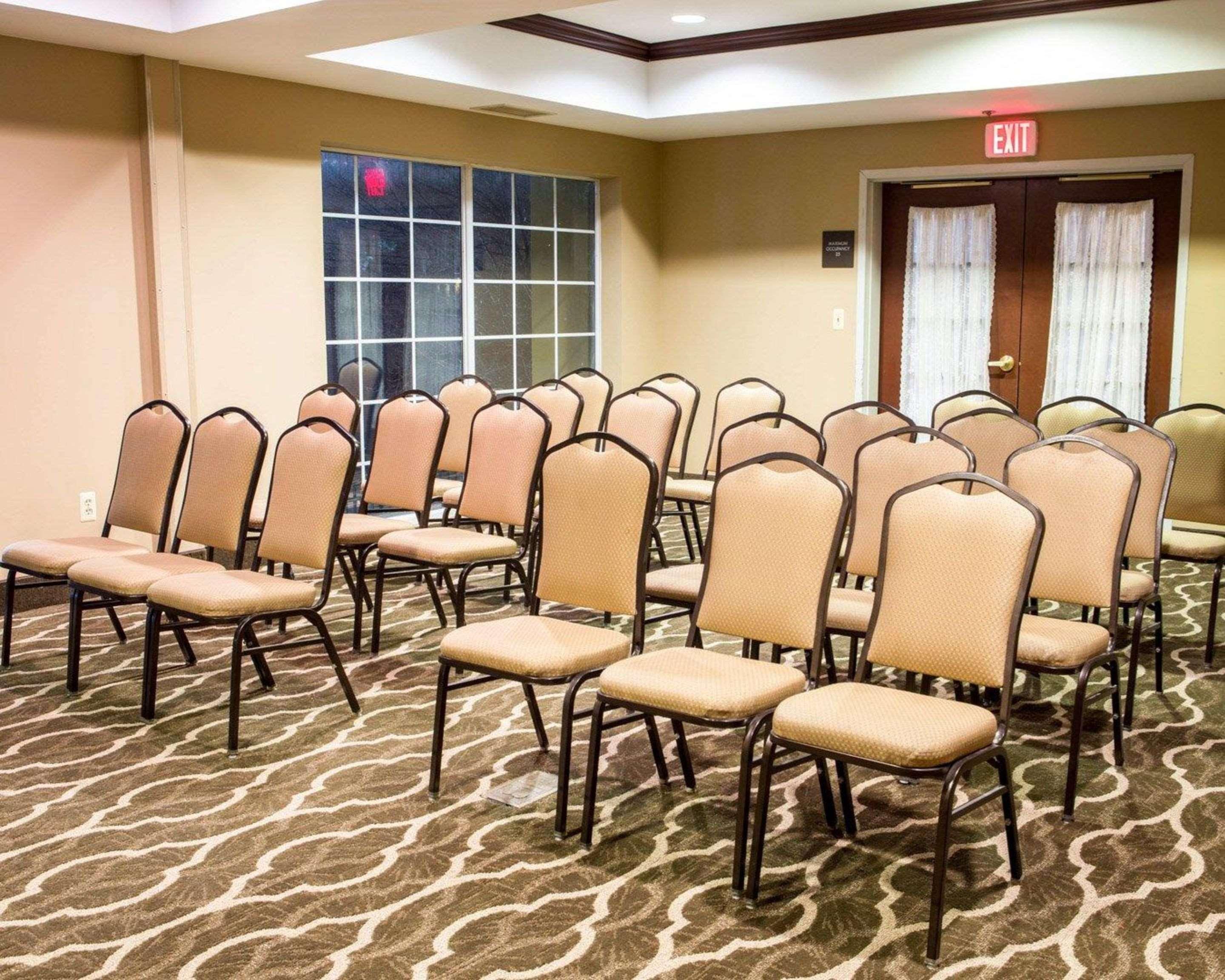 Comfort Suites Newark - Harrison Dış mekan fotoğraf