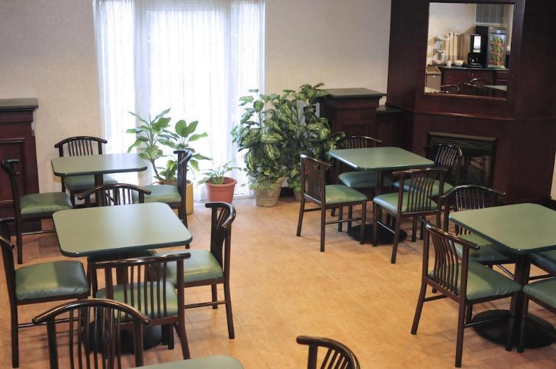Comfort Suites Newark - Harrison Dış mekan fotoğraf