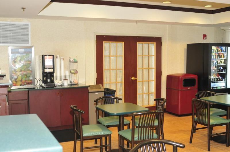 Comfort Suites Newark - Harrison Dış mekan fotoğraf